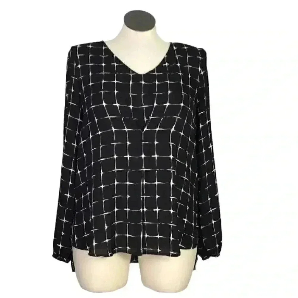 Neiman Marcus Women L V Neck Plaid Top Black White Puff Sleeves Hi Lo Polyester